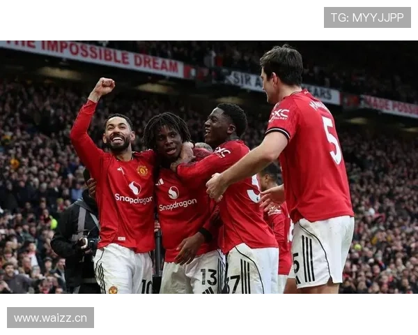 曼联成绩回暖背景下问题积聚，赛季稳定性面临考验，关键战表现受关注